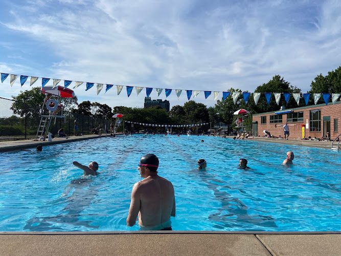 Veterans Memorial Pool