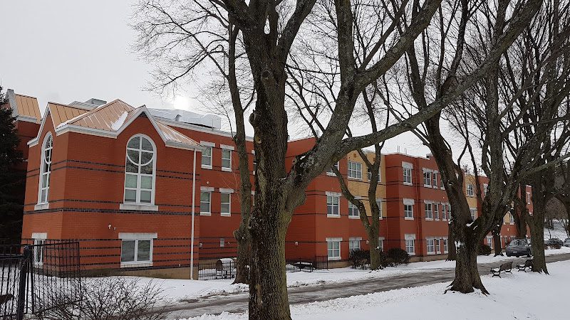 Spaulding Nursing & Therapy Center