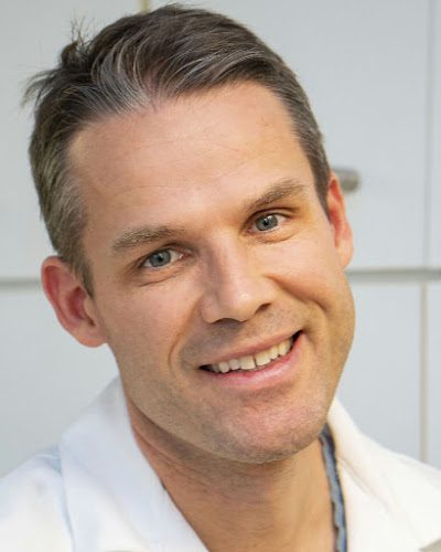 Dr. Stephen R. Sullivan, MD, MPH, FACS