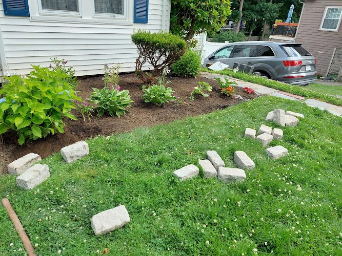 THUNDER LANDSCAPING CORP.